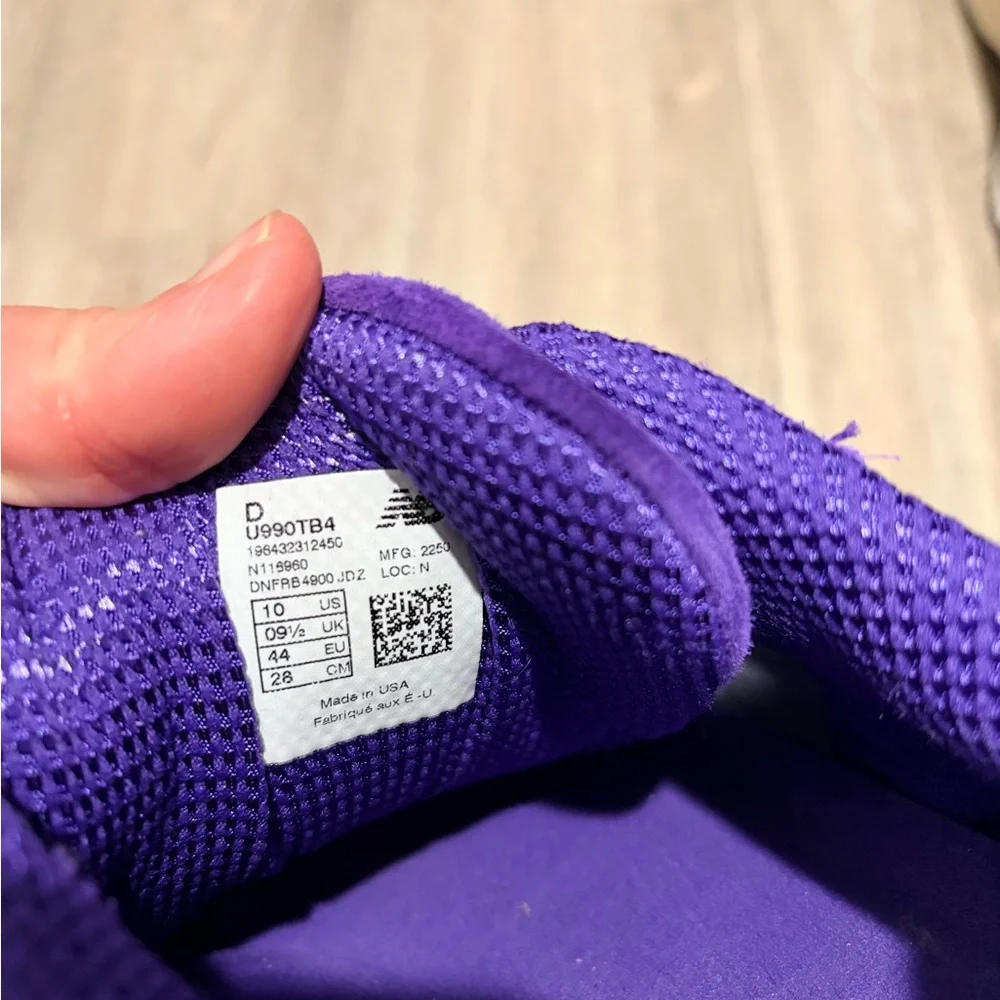New Balance Men’s 990v4 Purple - Picture 6 of 12